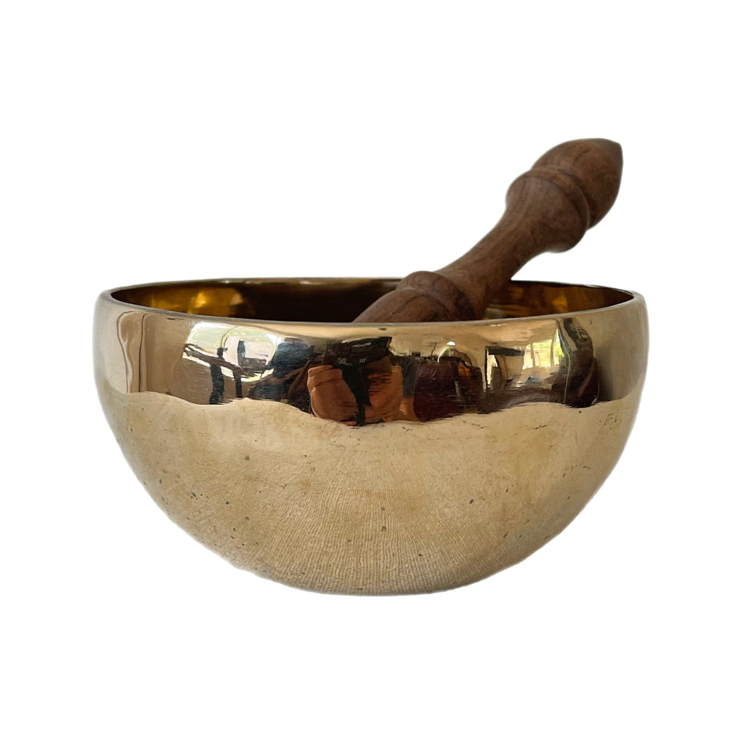 Bright Hand Beaten Singing Bowl